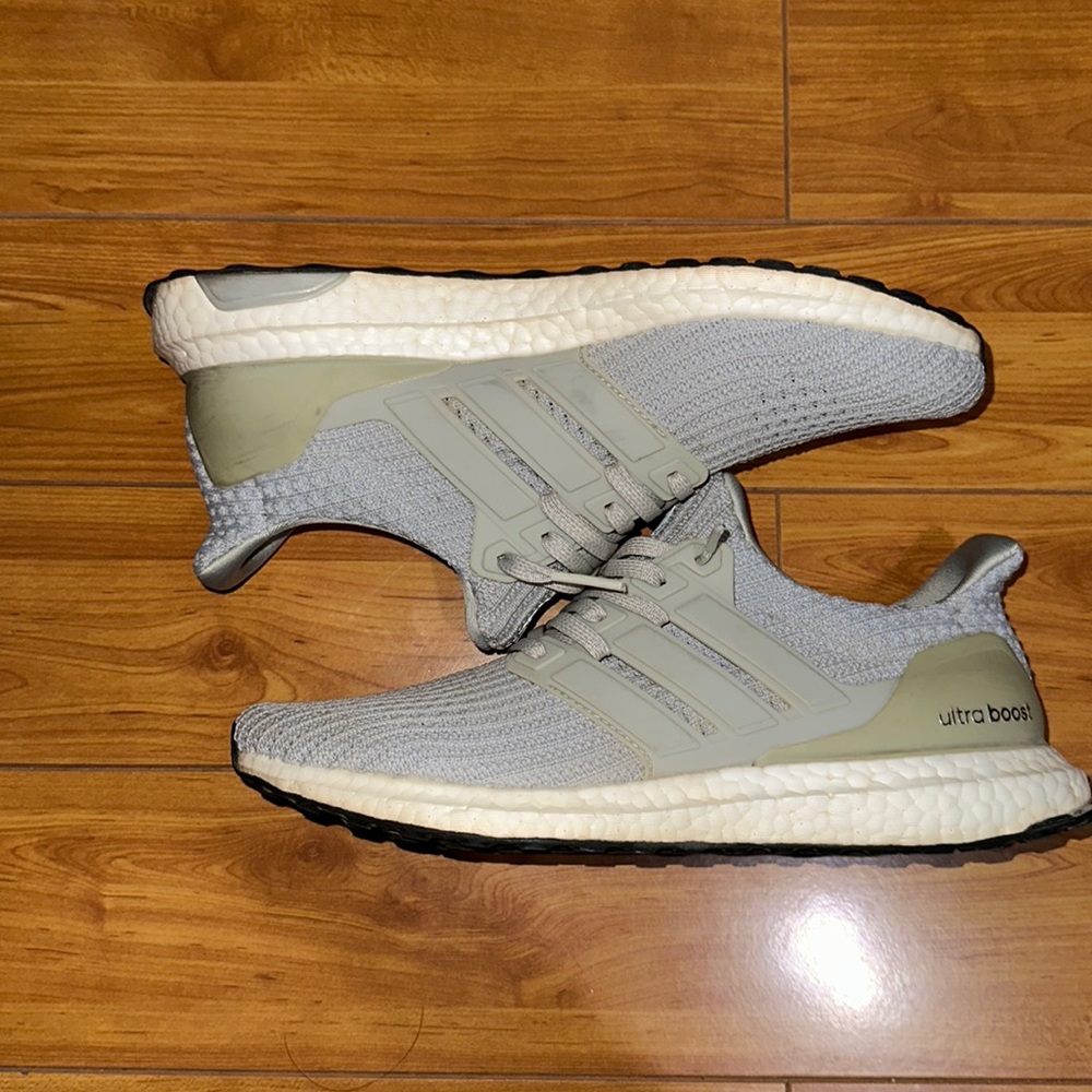 Adidas Ultraboost Grey size 8